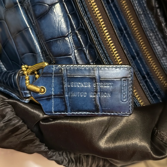 Coach RARE VINTAGE Blue Croc Embossed Legacy Leather Satchel - Picture 16 of 16